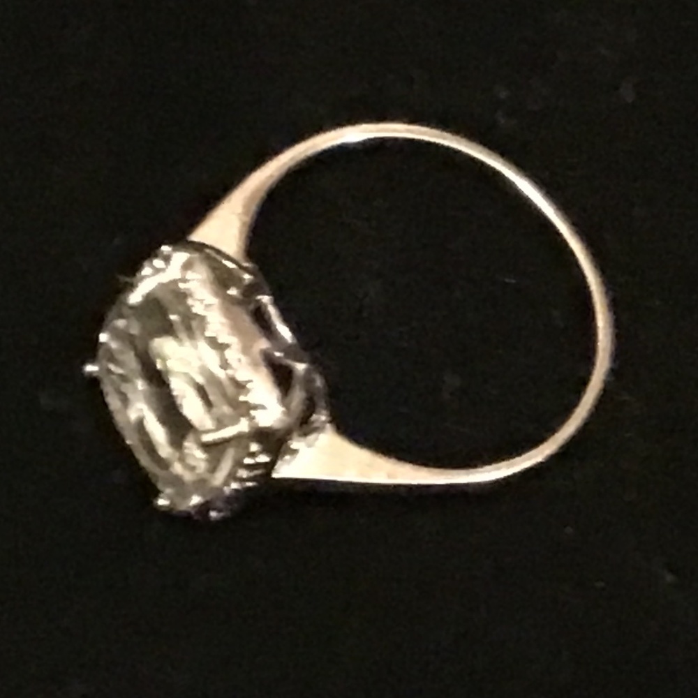 Sterling Silver GREEN AMETHYST Ring Size 8